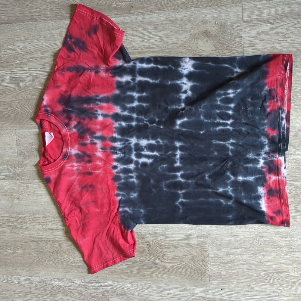 Red and black tie-dye t-shirt
